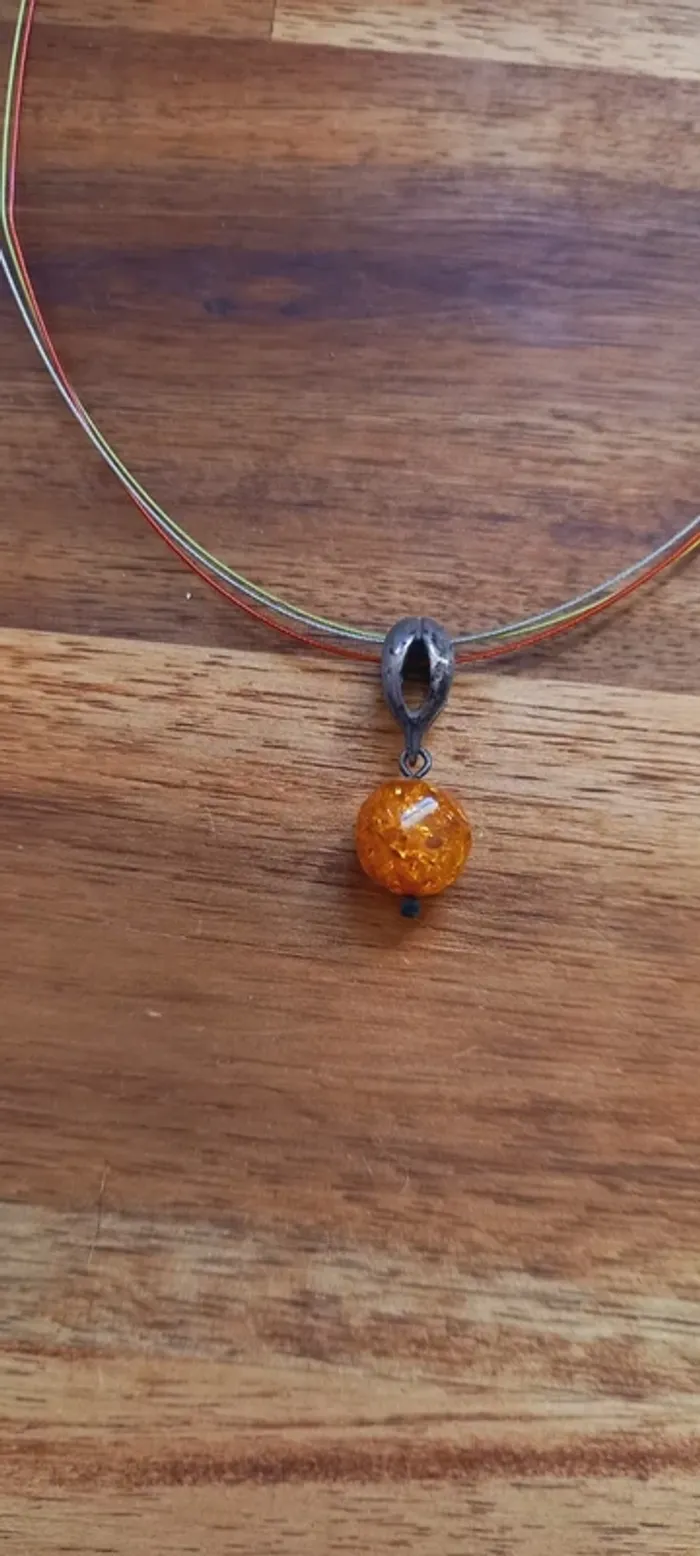 Pendentif ambre - photo numéro 2