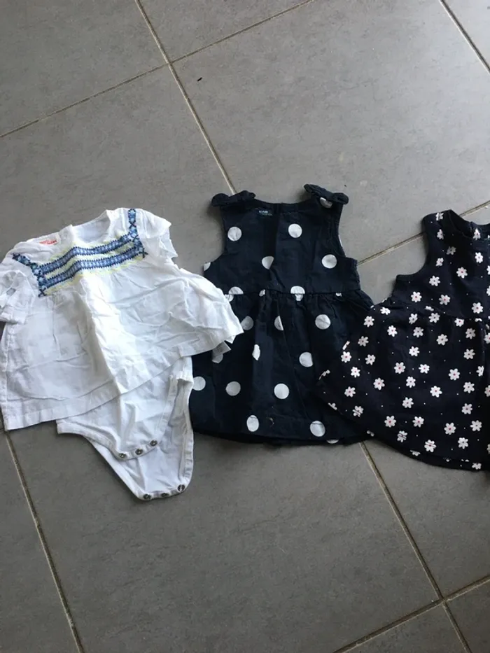 Lot 3 robes d’été 3 mois