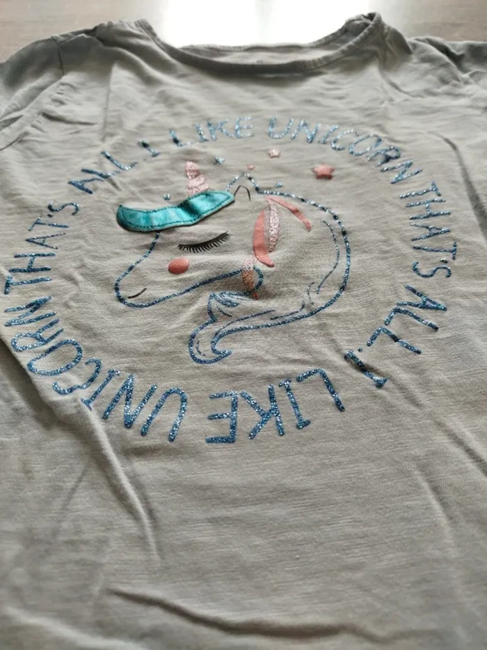 T-shirt manches longues licorne Gémo 10 ans - photo numéro 2