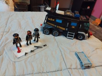 Camion d élite playmobil