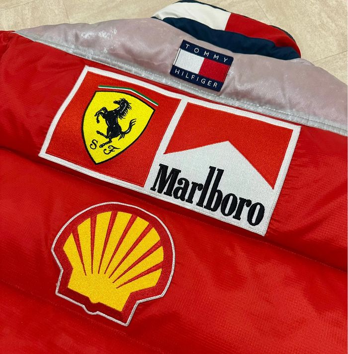Veste Tommy x Ferrari x Marlboro - photo numéro 14