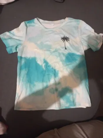 Tee-shirt taille 7 ans