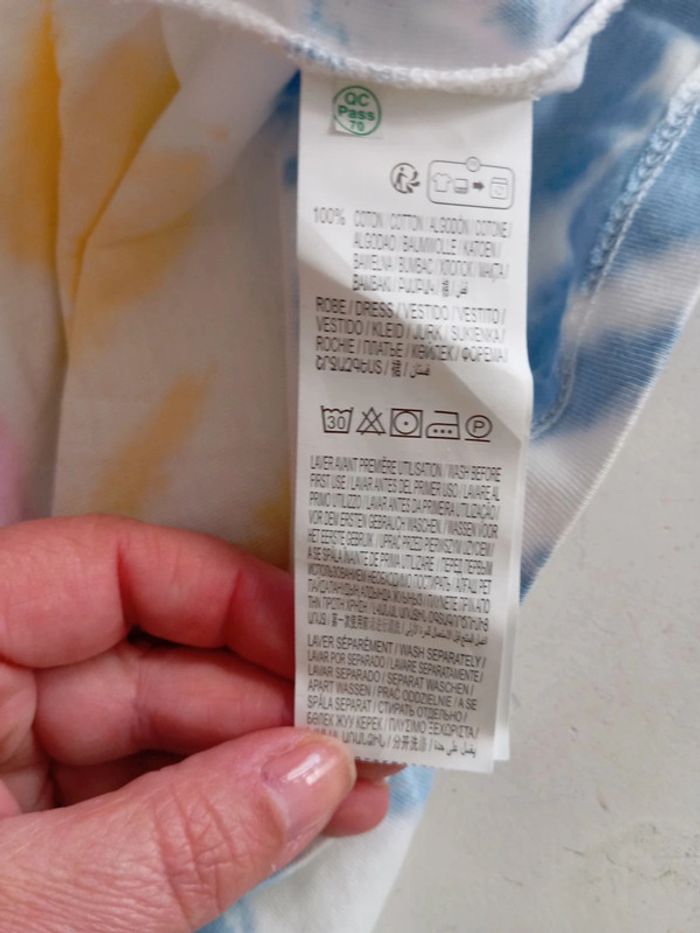 Robe Kiabi junior taille xs - photo numéro 7