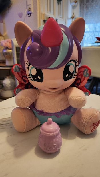 Peluche licorne interactif