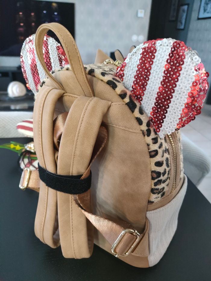 Sac et ears loungefly Disney jungle cruise neufs - photo numéro 4