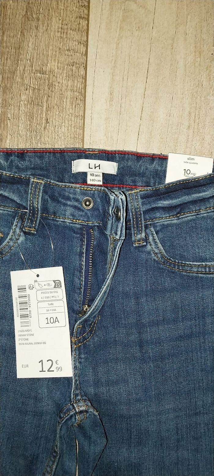 Jean neuf - photo numéro 2