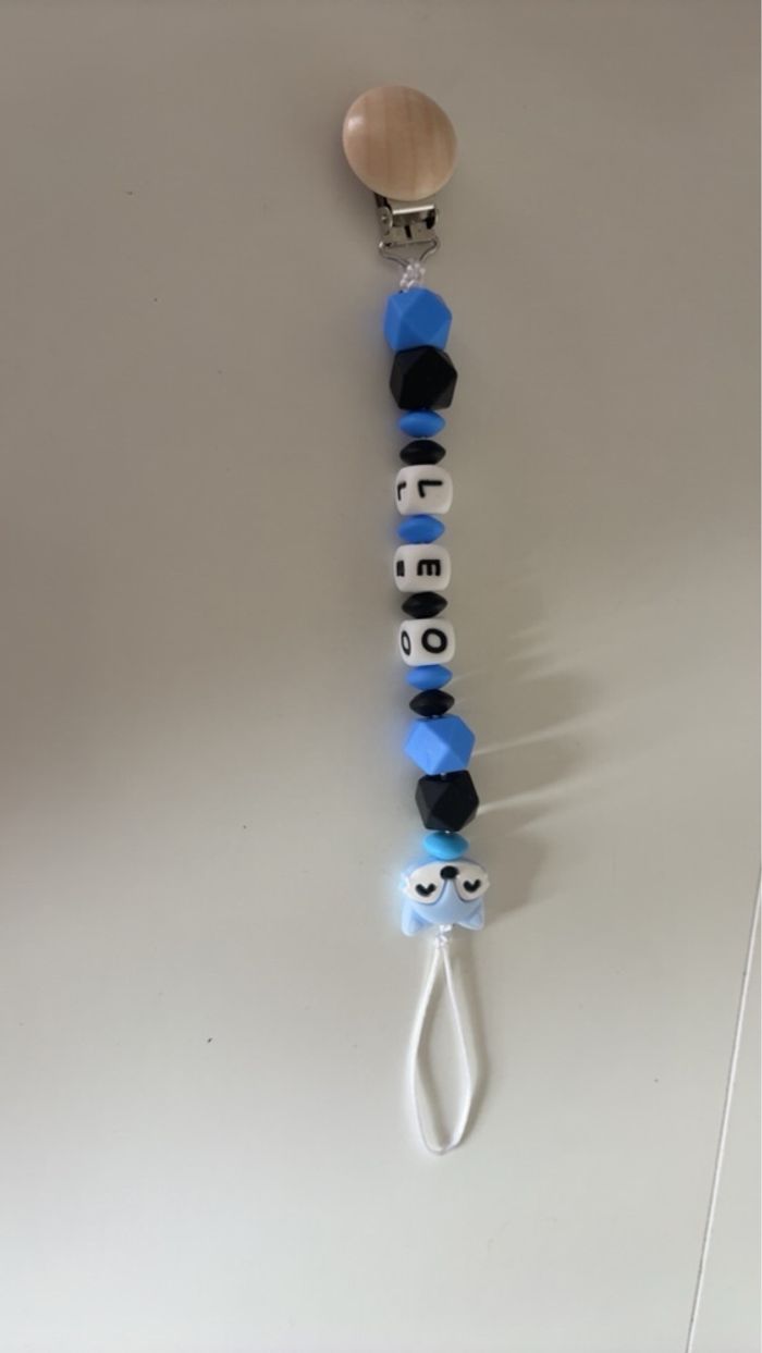 Coffret avec anneaux de dentition personnalisée. - photo numéro 3