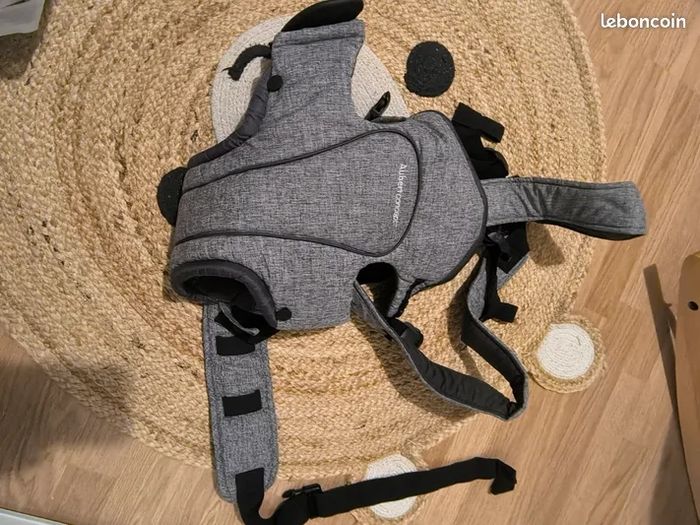 Porte bébé - photo numéro 2