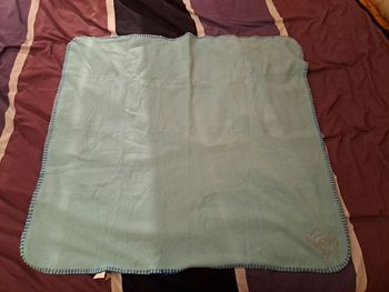 Petit plaid polaire NEUF