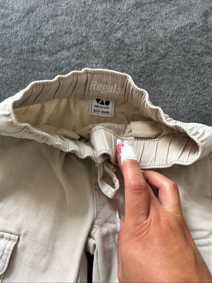 Pantalon beige avec poches - photo numéro 3
