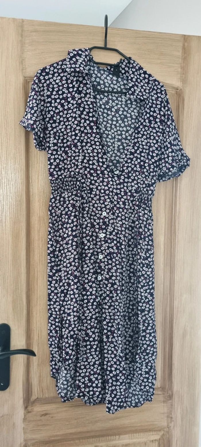 Robe fleurie mauve