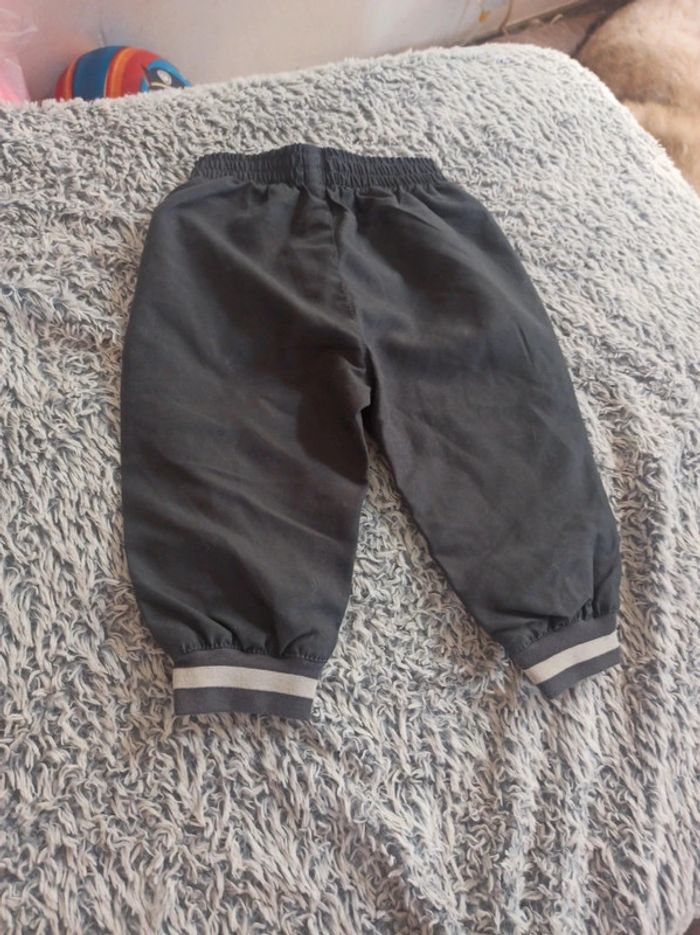 Pantalon 6 mois - photo numéro 4