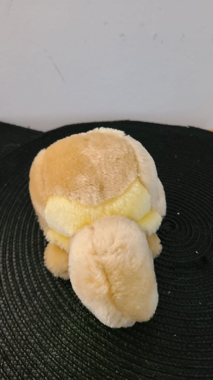 Peluche petite tortue jaune - photo numéro 5