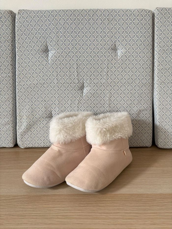 Chaussons Bottes "Irisés / Pailletés" (Pointure : 33/34)