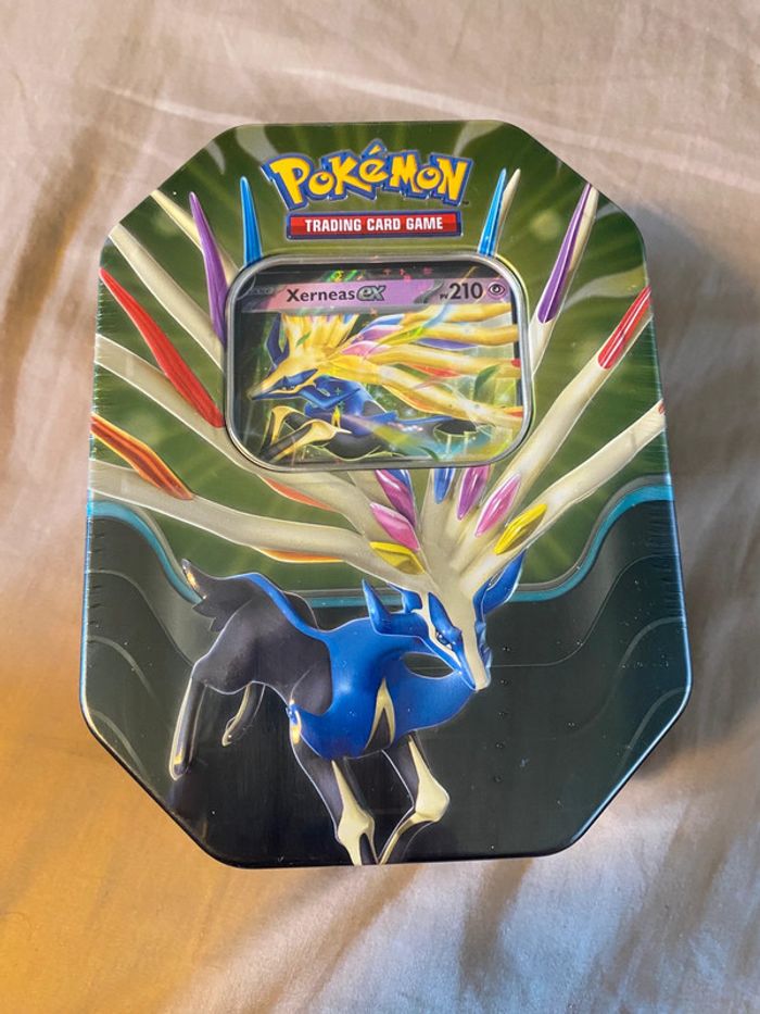 Box Xerneas Pokémon