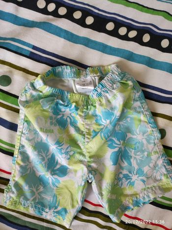 Short de bain 18mois
