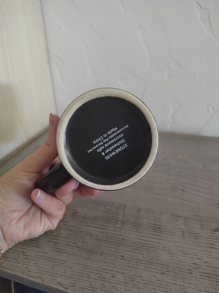 Lot de 2 mugs en céramique imprimés chocolat – rouge et noir – très bon état - photo numéro 9
