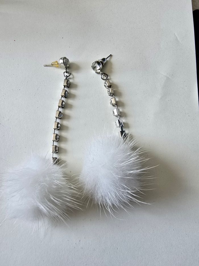 Boucles d’oreilles pompom