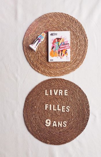 Livre 📙 kinra girls, 9 ans