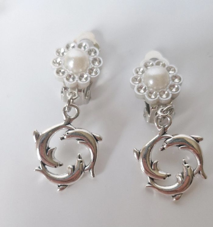 Boucles d’oreilles à clips dauphins argentés - photo numéro 4