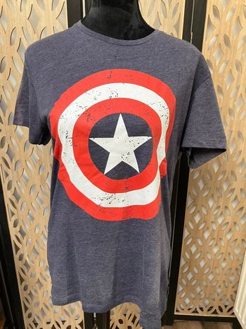 T shirt Marvel taille M