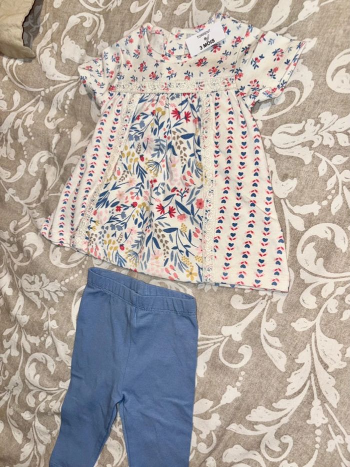 Ensemble taille 3 mois - photo numéro 3