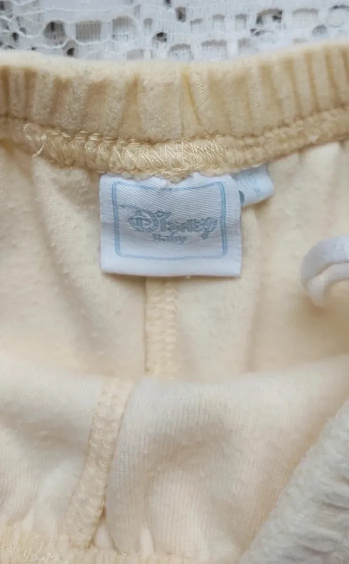 Pantalon bébé Disney Winnie l'Ourson 3-6 mois- velours doux, en très bon état - photo numéro 3