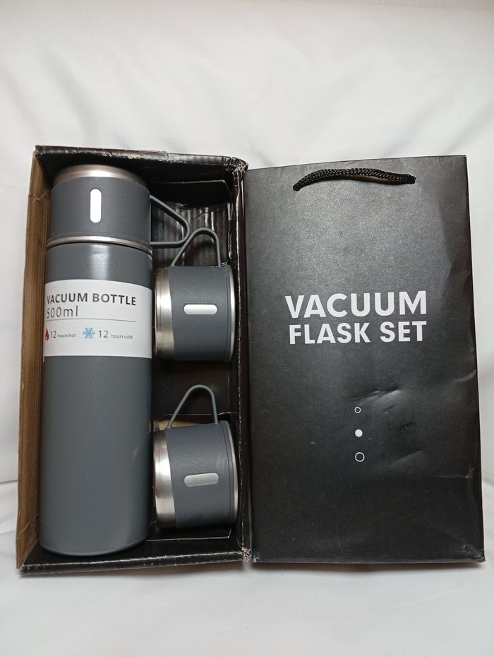 Thermos +tasses - photo numéro 4