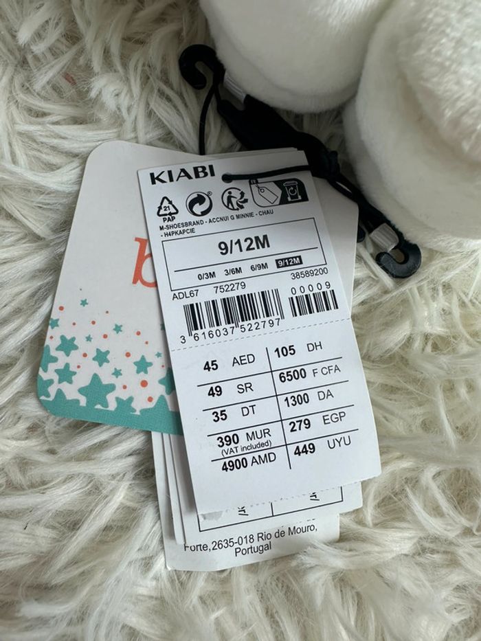 Paire de chaussons Minnie Disney Kiabi taille 9-12 mois - photo numéro 5