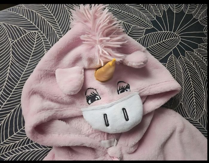 Combinaison pyjama licorne 6 ans - photo numéro 2