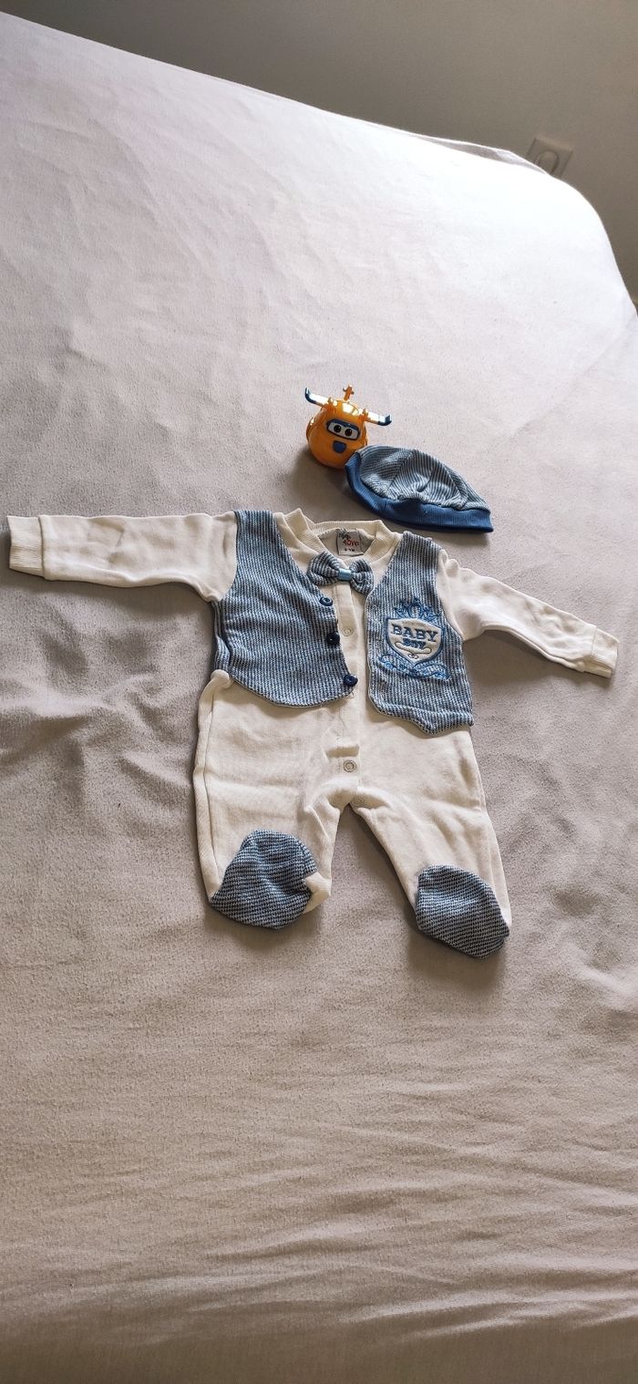 Ensemble 2 pièces bébé garçon 0-3 mois.