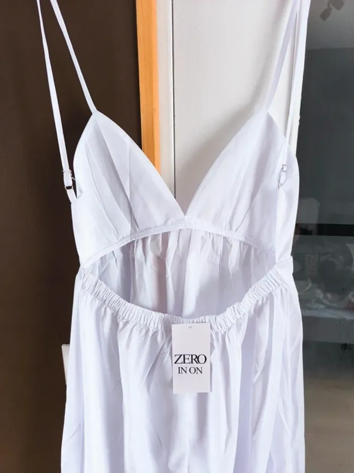 Robe longue blanche élastique col en V femme L - photo numéro 3