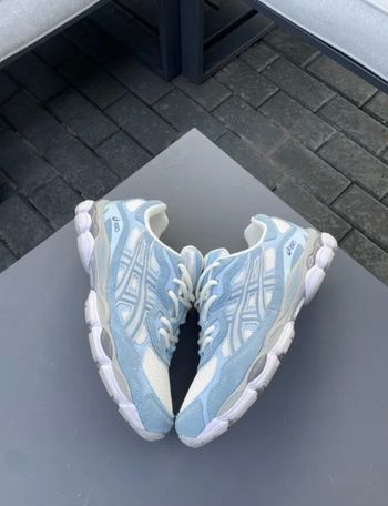 Asics gel bleu taille 36