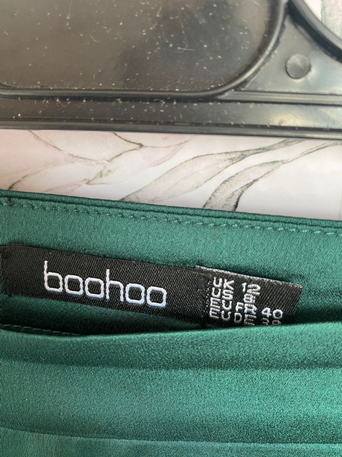 Jupe satin boohoo vert - photo numéro 2