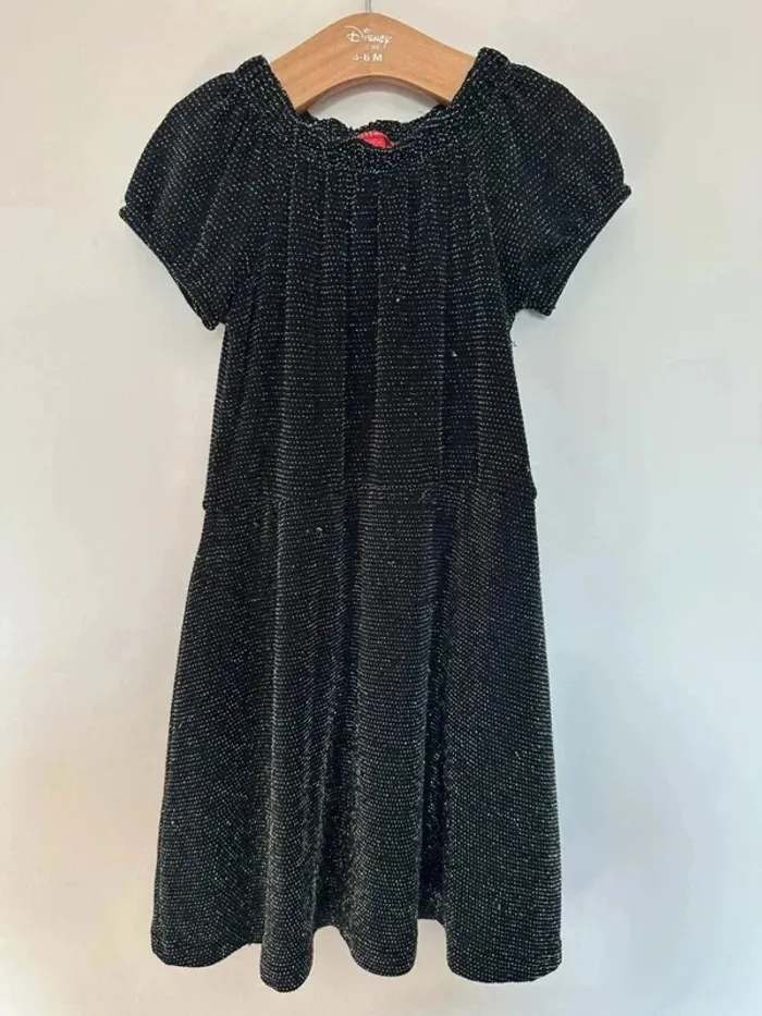 Robe occasion noire paillette 4 ans - photo numéro 2
