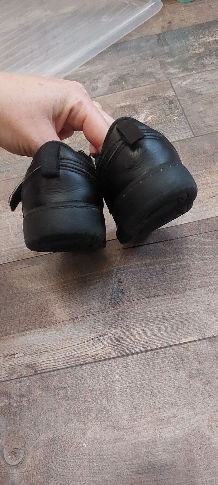 Nike 27 - photo numéro 2