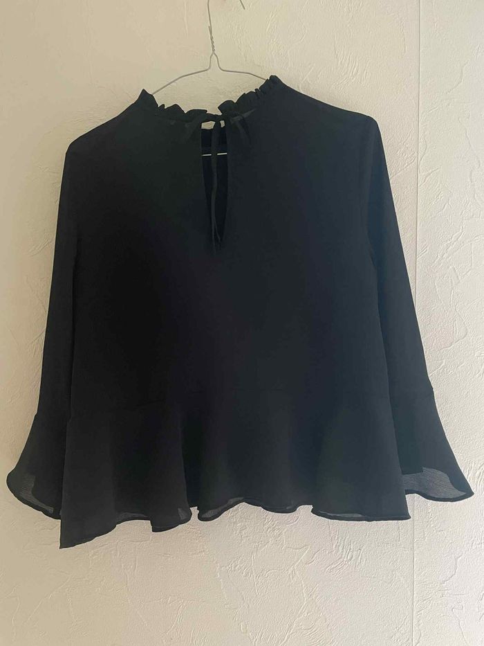 blouse noire - photo numéro 6