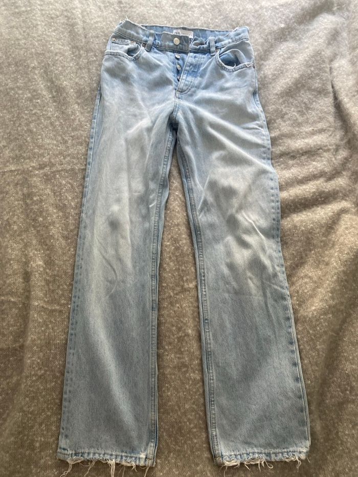 Jean Zara taille 34 – Coupe droite, effet délavé