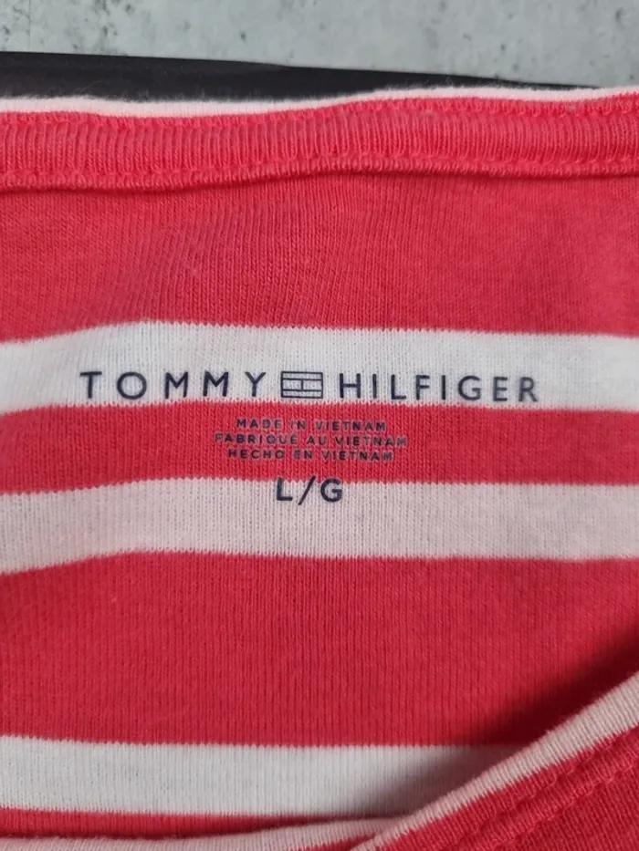 T-shirt rayé Tommy Hilfiger rose et blanc – Taille L Femme (mesures en photos) - photo numéro 6