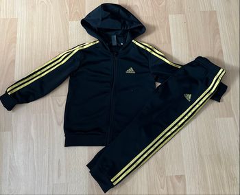 ensemble survêtement adidas