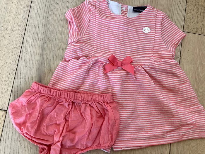 Jolie robe rayé rose/blanc MC été 6 mois Sergent Major