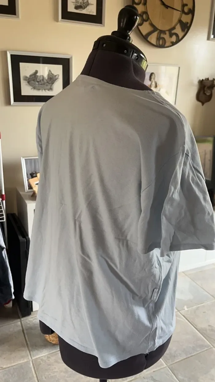 T shirt - photo numéro 3