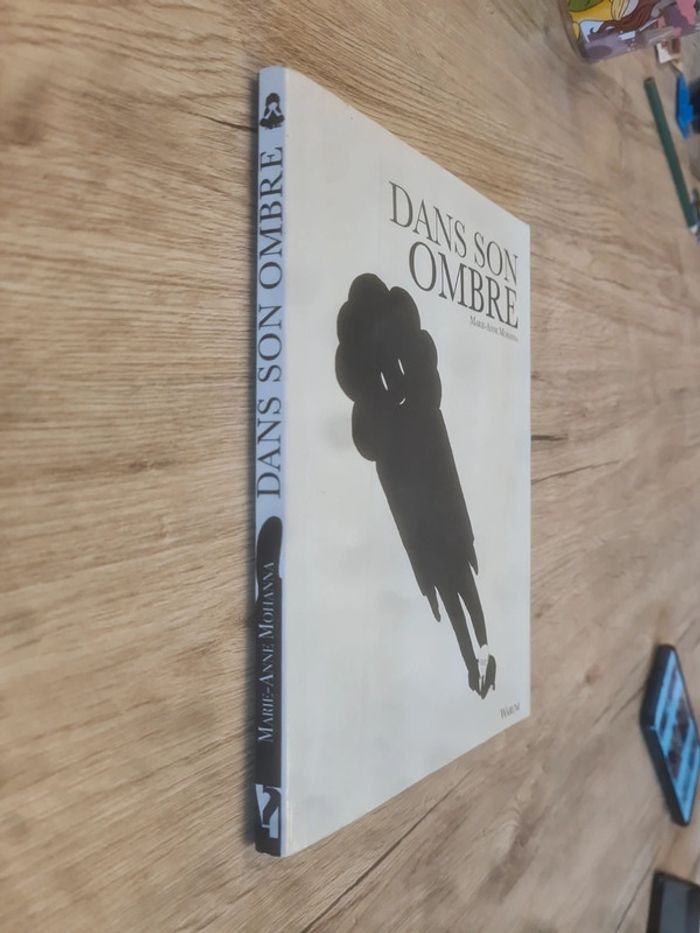 Dans son ombre - photo numéro 5