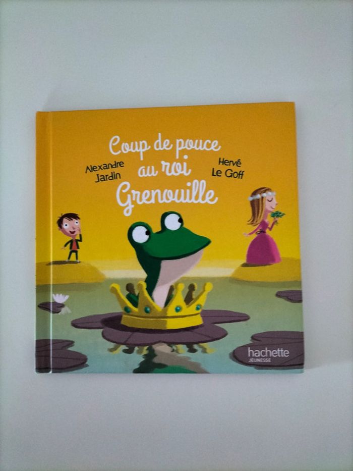 Livre Coup de pouce au roi grenouille