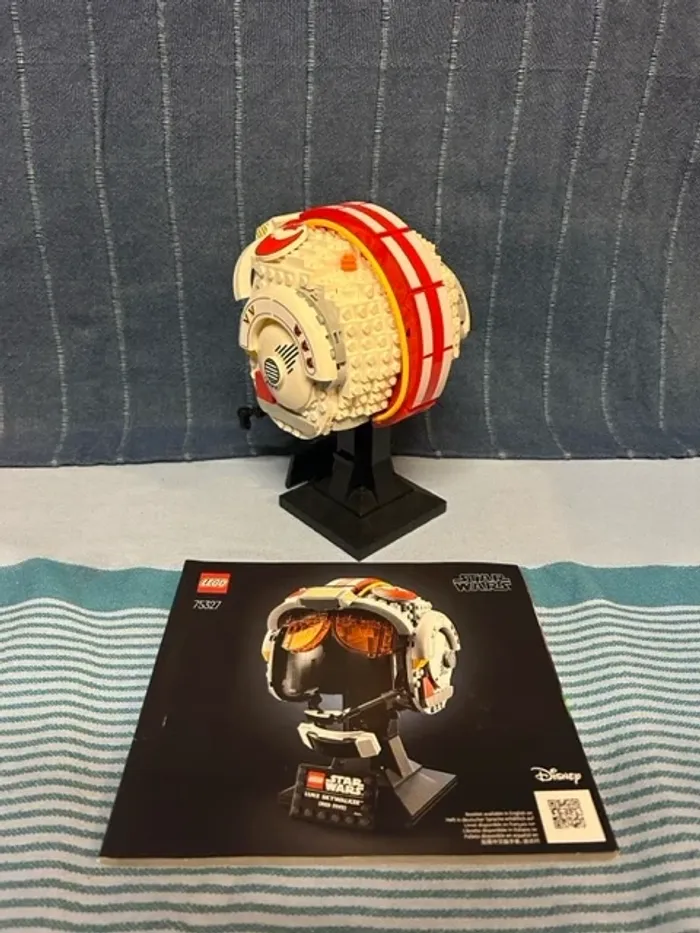 Casque Lego Star Wars Luke Skywalker (Red Five) 75327 - photo numéro 3