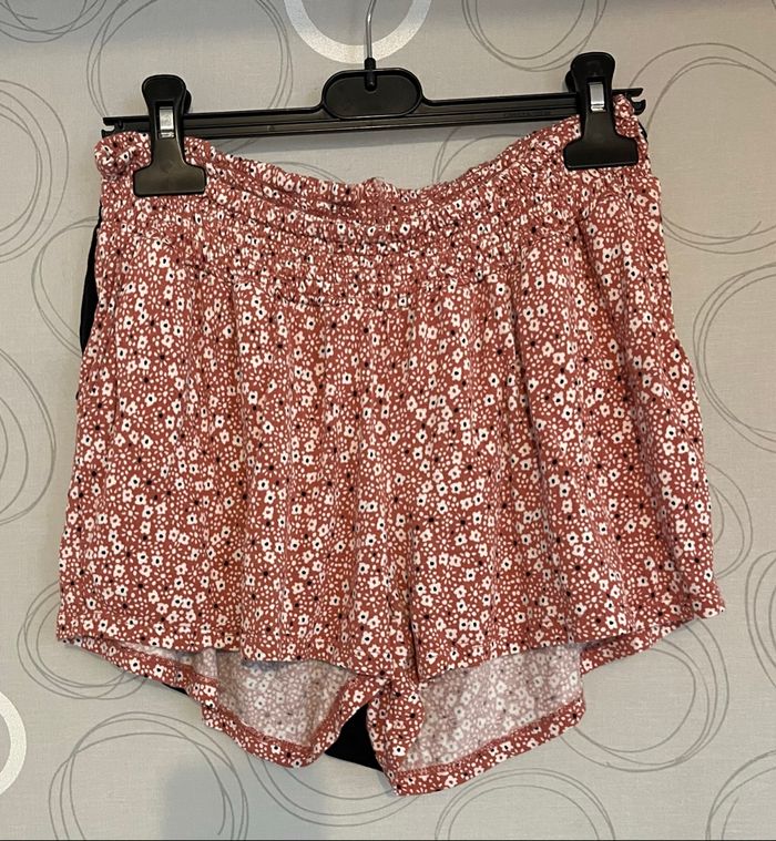 Lots shorts maternité - photo numéro 3