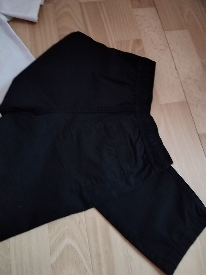 Ensemble en lin noir et blanc 134cm neuf - photo numéro 2
