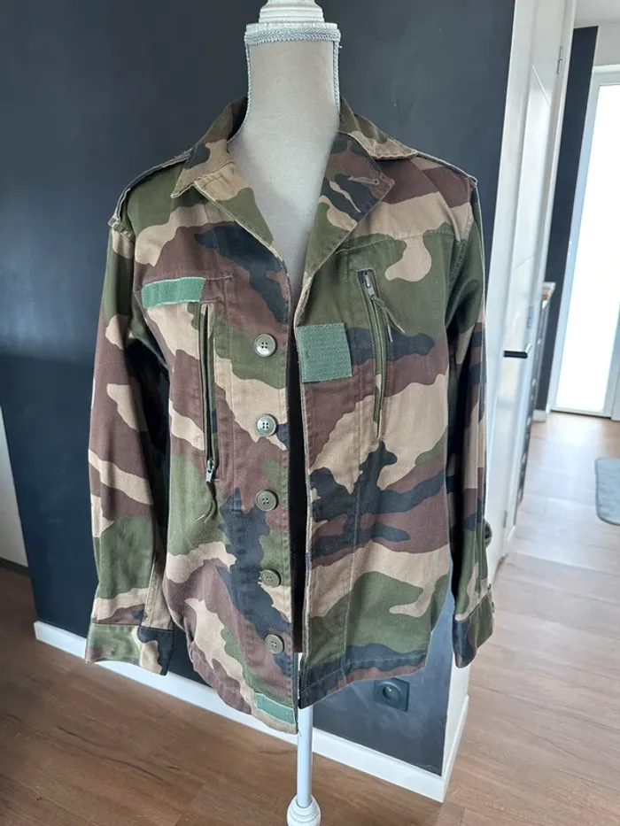 Veste militaire