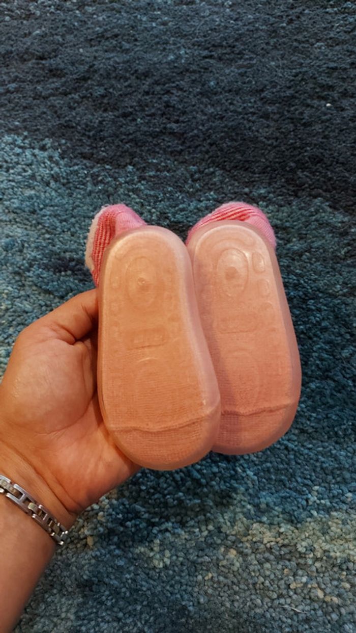 Chaussons fille t18/20 - photo numéro 2