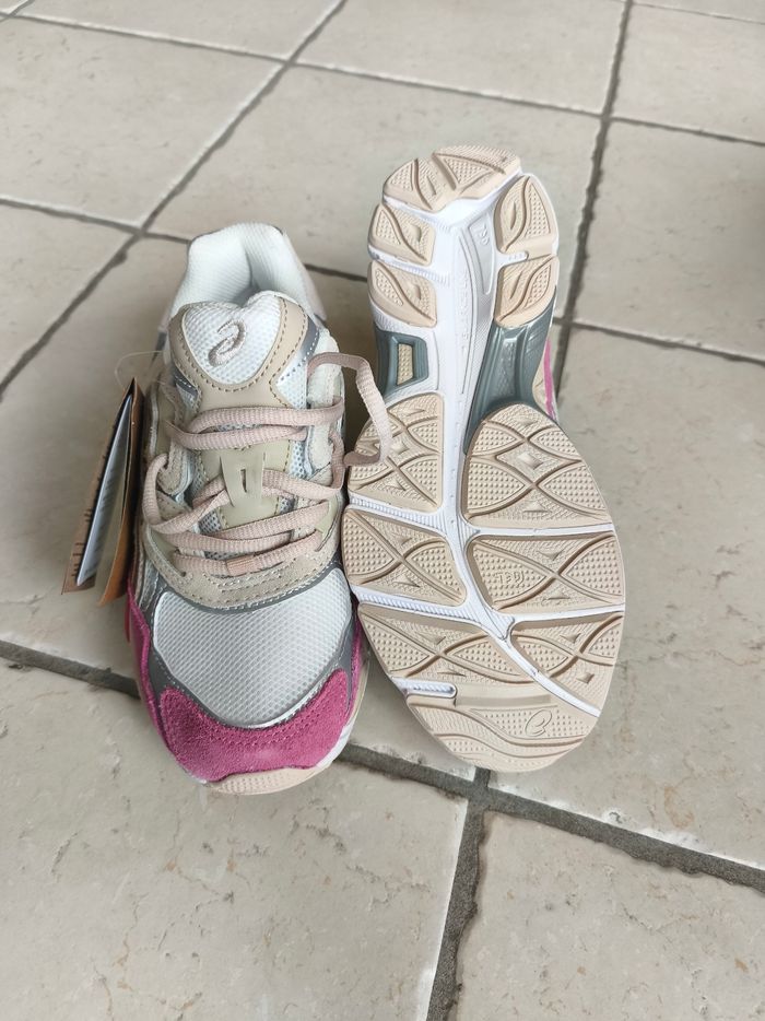 Asics  Gel New York rose - photo numéro 2